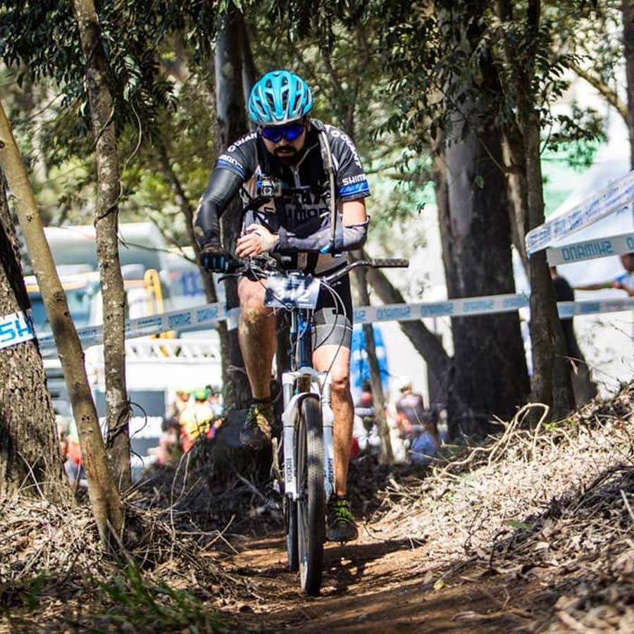 1 Lever 2 Brakes, brake your bike with one hand Outbraker