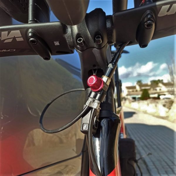 Outbraker Brake Splitter con adattatore per tubo freno